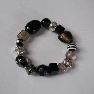 Black Beaded Bracelet. Heart Owl Star &Flower Stretchy Chunky Beaded Bracelet.